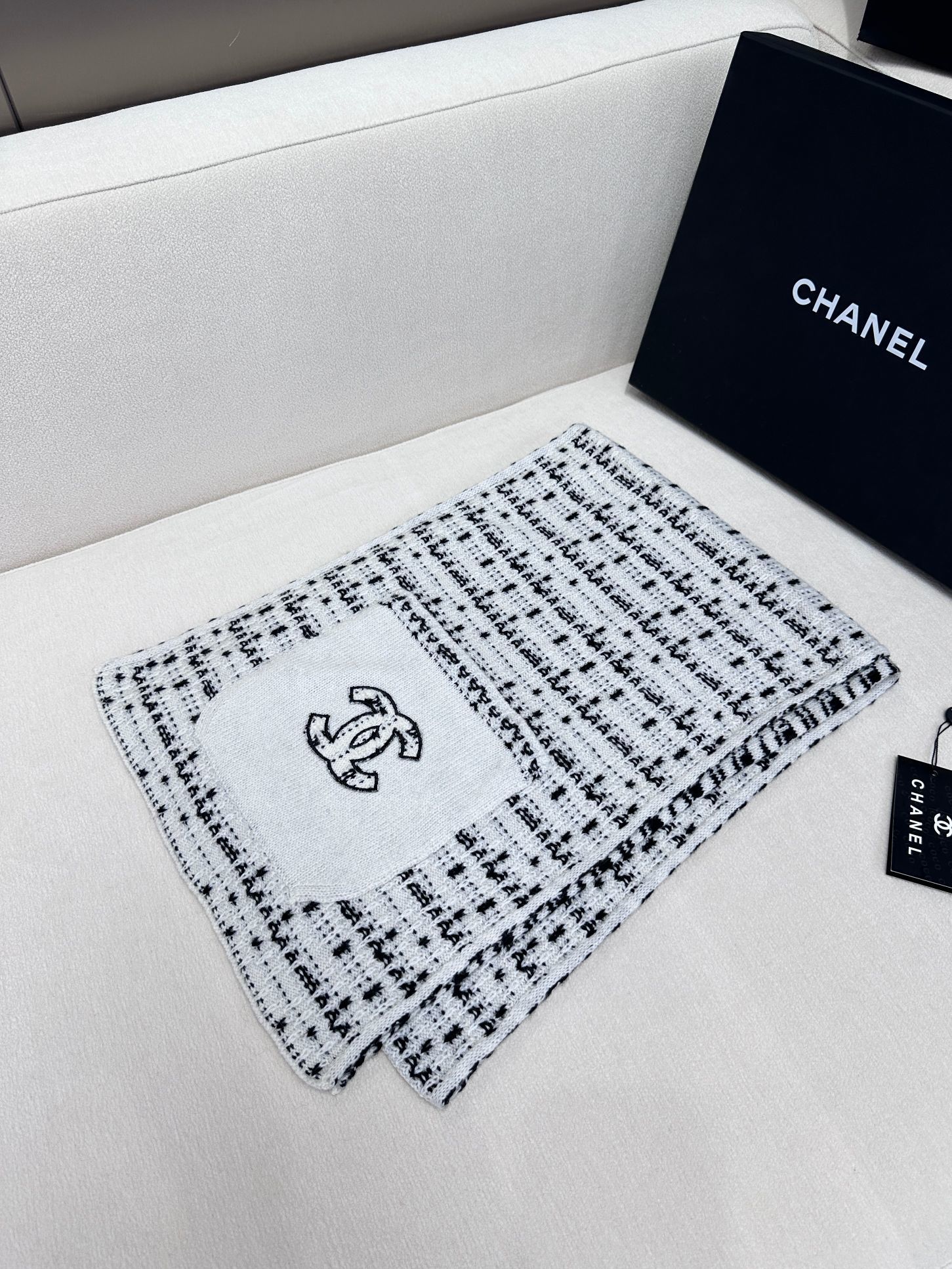 CC Scarf 140*140cm 0042