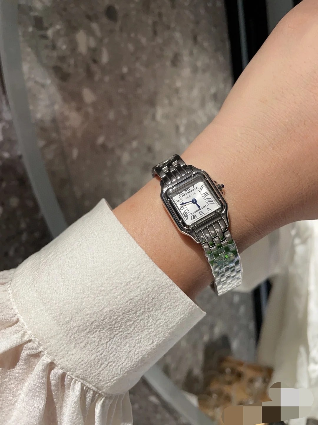 Car Panthere de new arrival women watches size; 22*30 mm