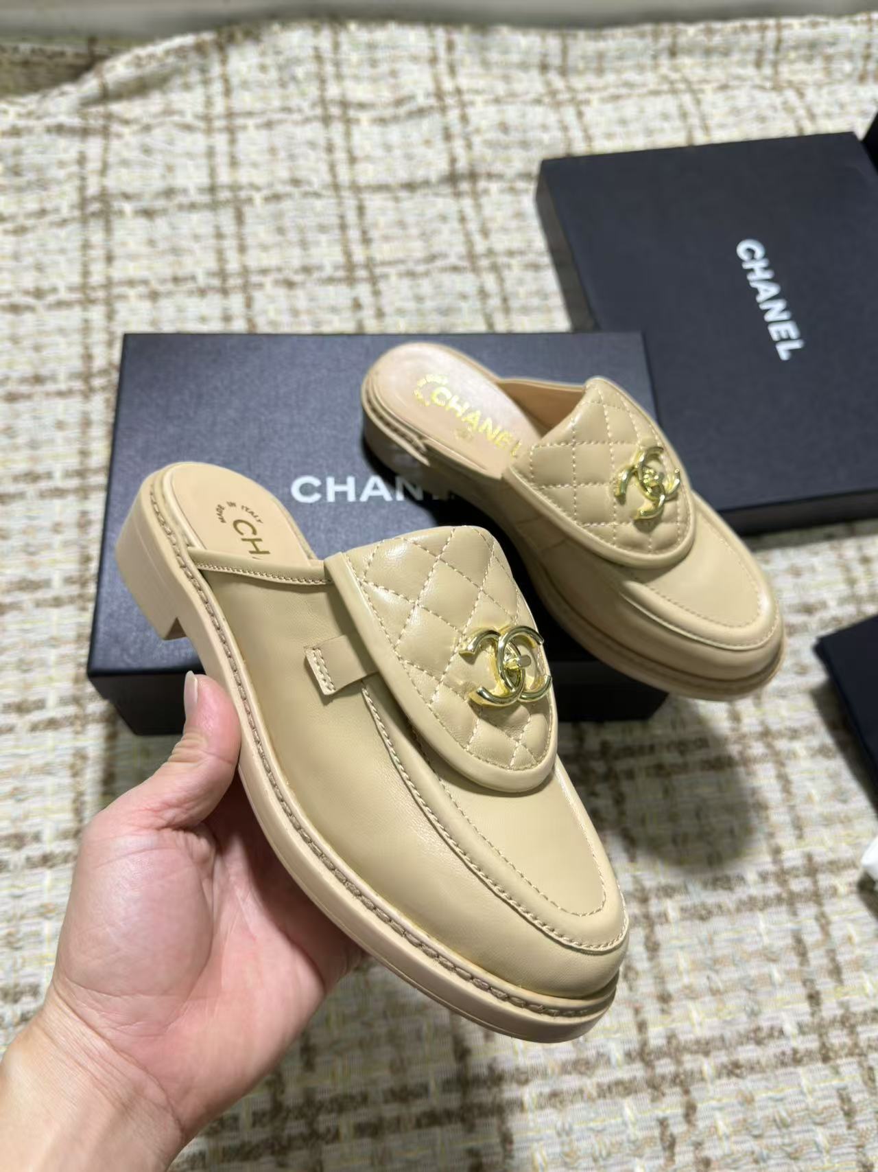 Cc new arrival 24ss women Loafers shoes