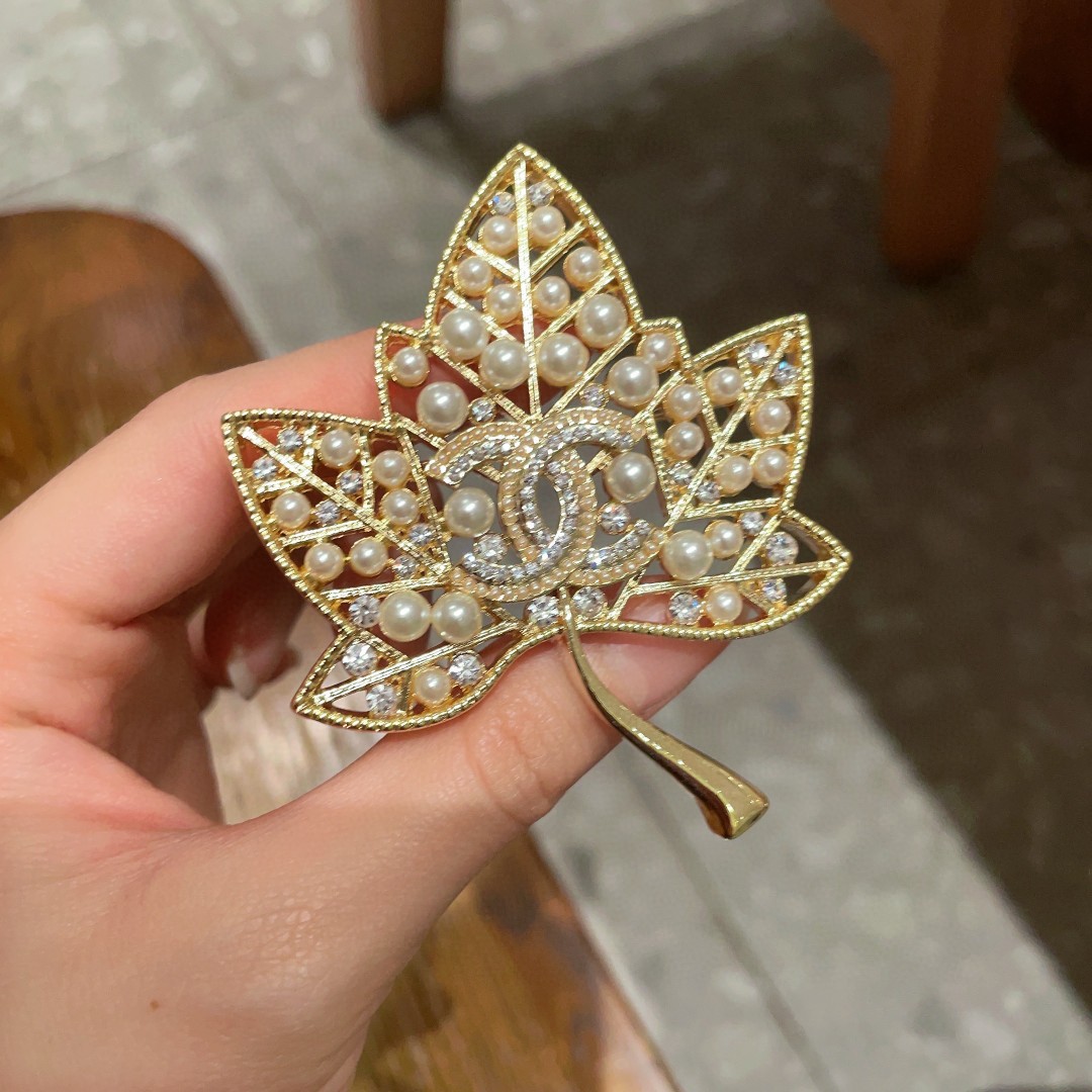 Cc new arrival brooch 083