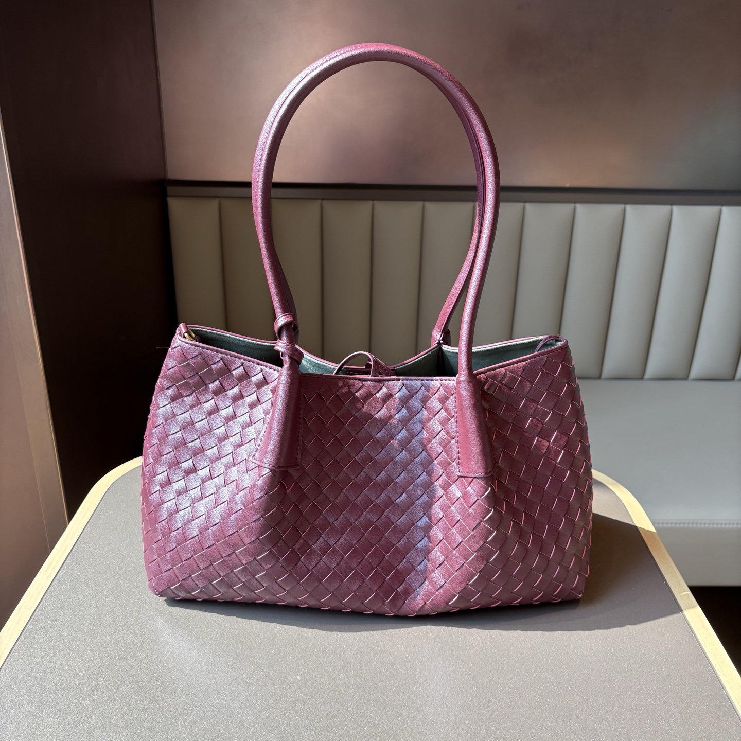 BV Luxury Woven Pinacoteca Handbag 34x20x14cm