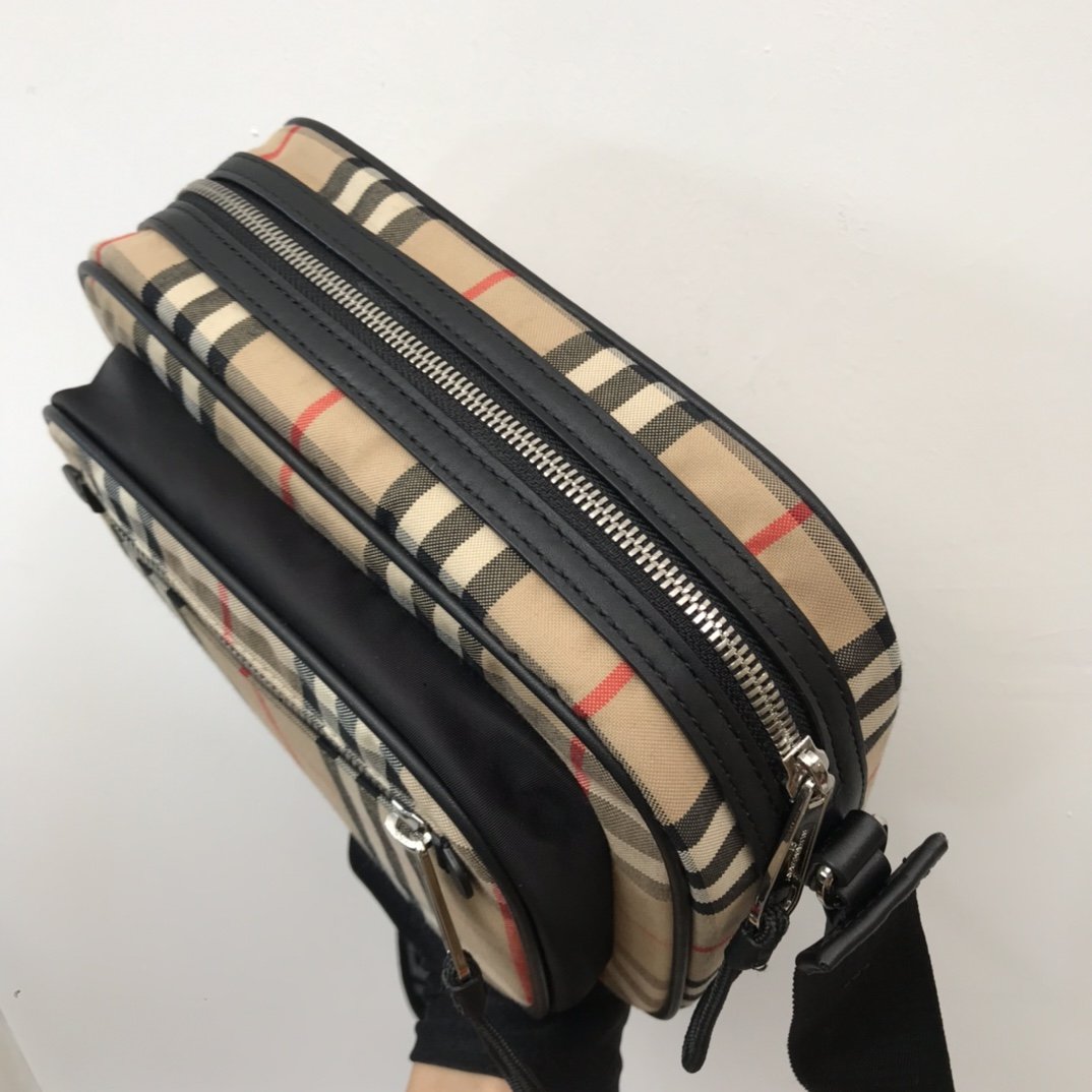 bb Vintage Check And Crossbody Bag For Men, Men's Bags 8.6in/22cm