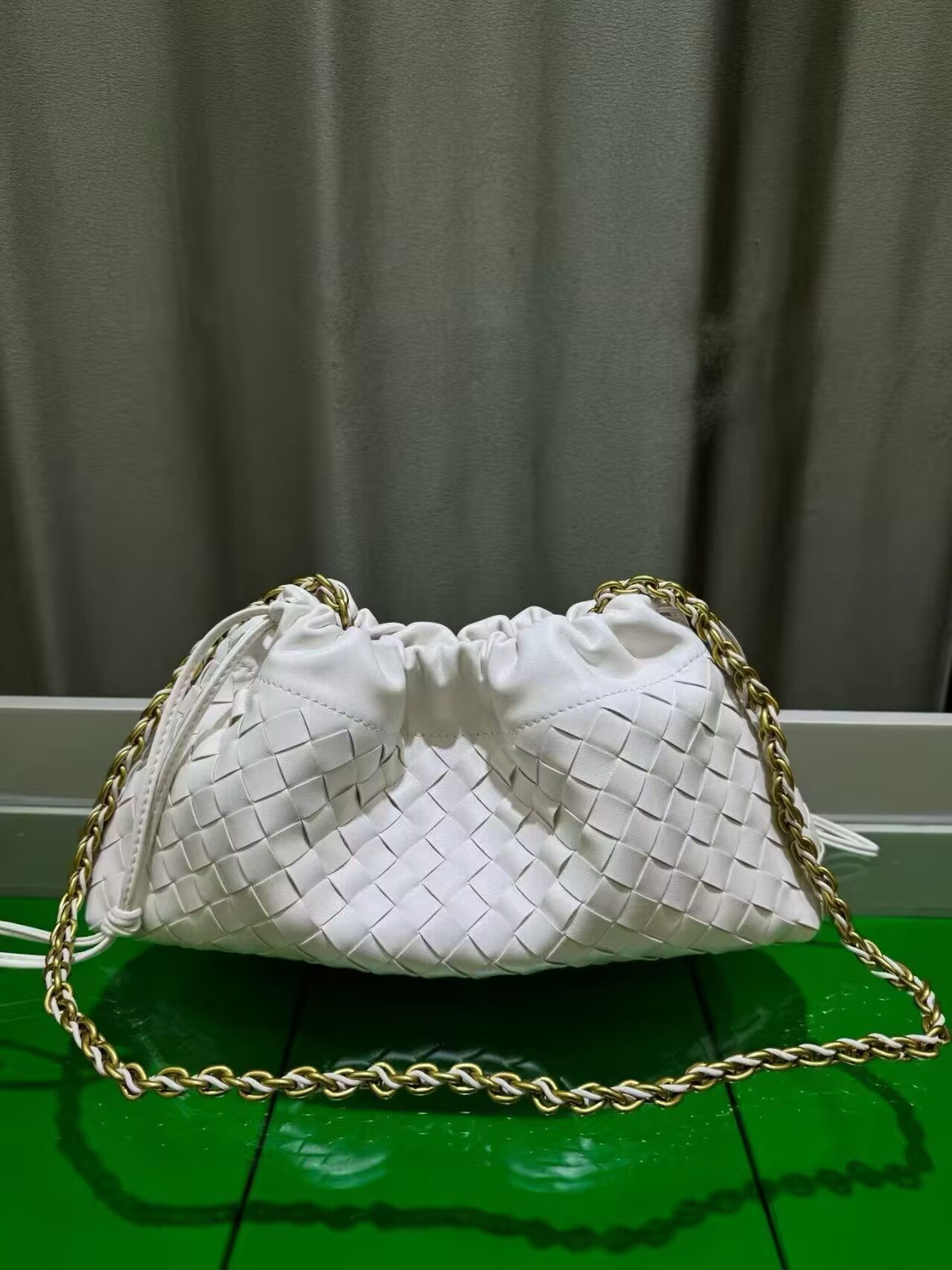 BV Luxury Woven Handbag 33*8*19cm