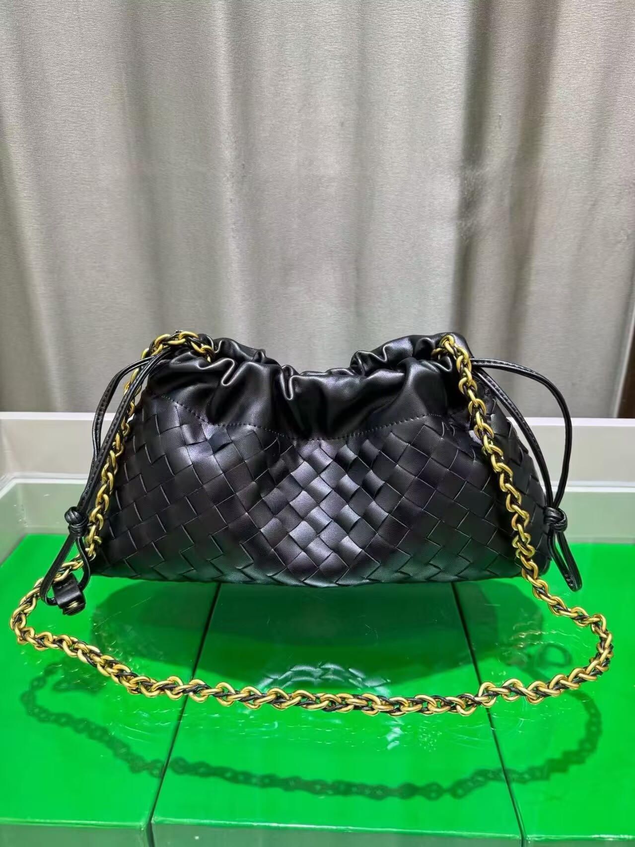 BV Luxury Woven Handbag 33*8*19cm