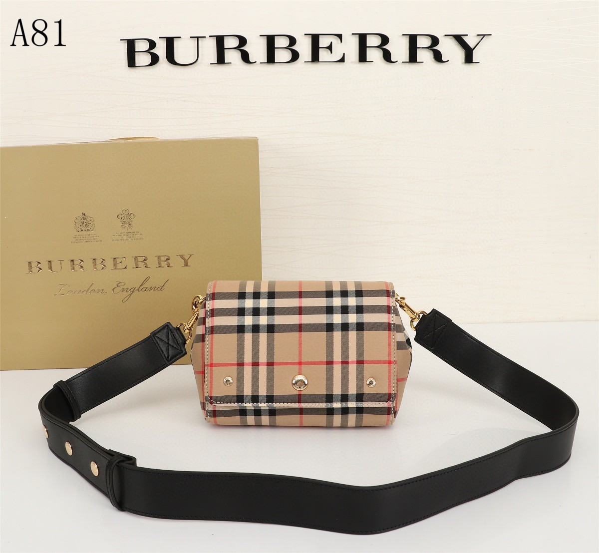 bb Vintage Check And Small Crossbody Bag Archive Beige For Women, Women's Bags 7.1in/18cm 80264541