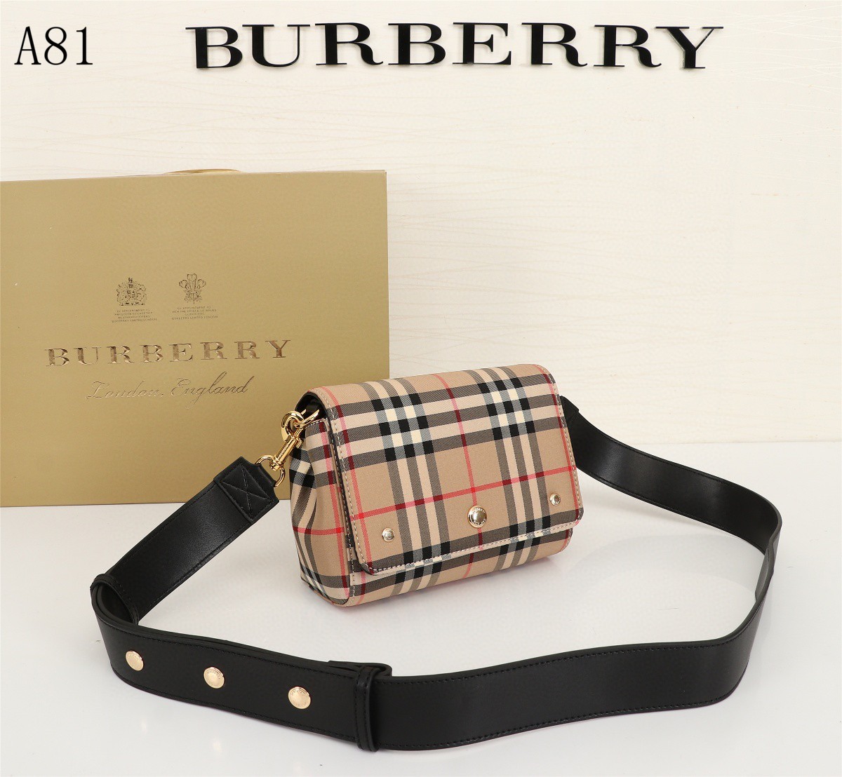 bb Vintage Check And Small Crossbody Bag Archive Beige For Women, Women's Bags 7.1in/18cm 80264541