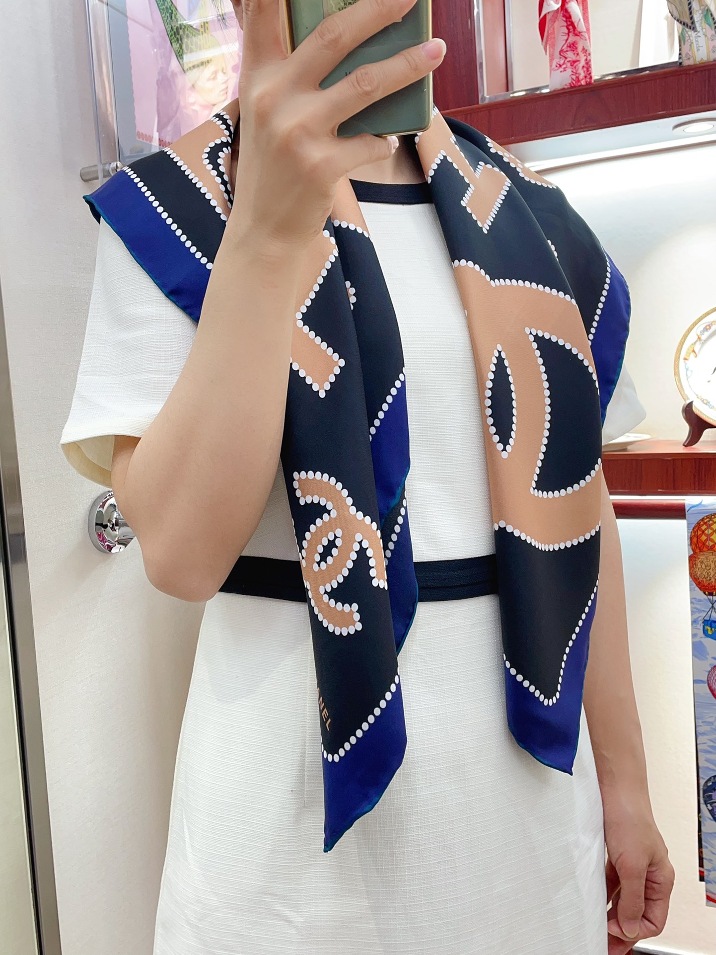 CC Scarf 90*90cm 0008