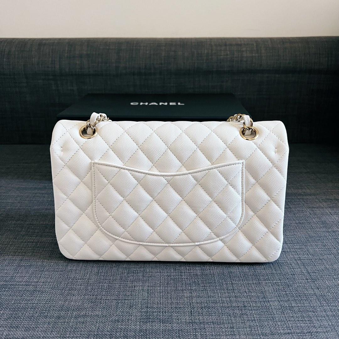 Cc CF 25 white caviar leather silver chain