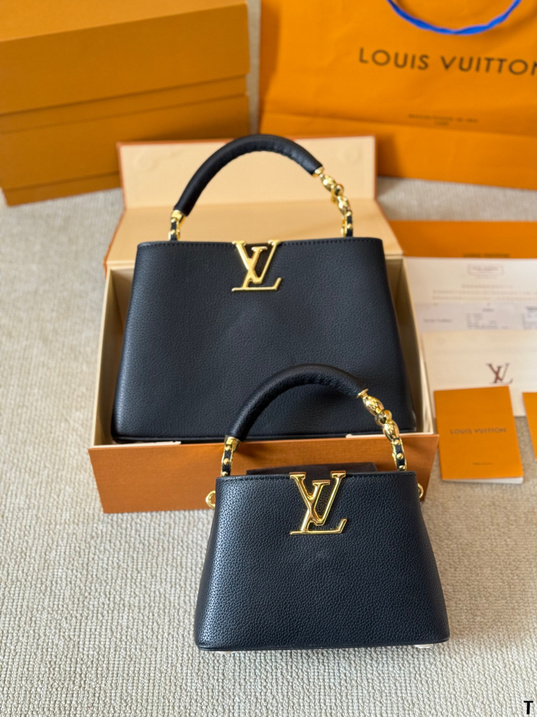 Louis new arrival capucines bag 008