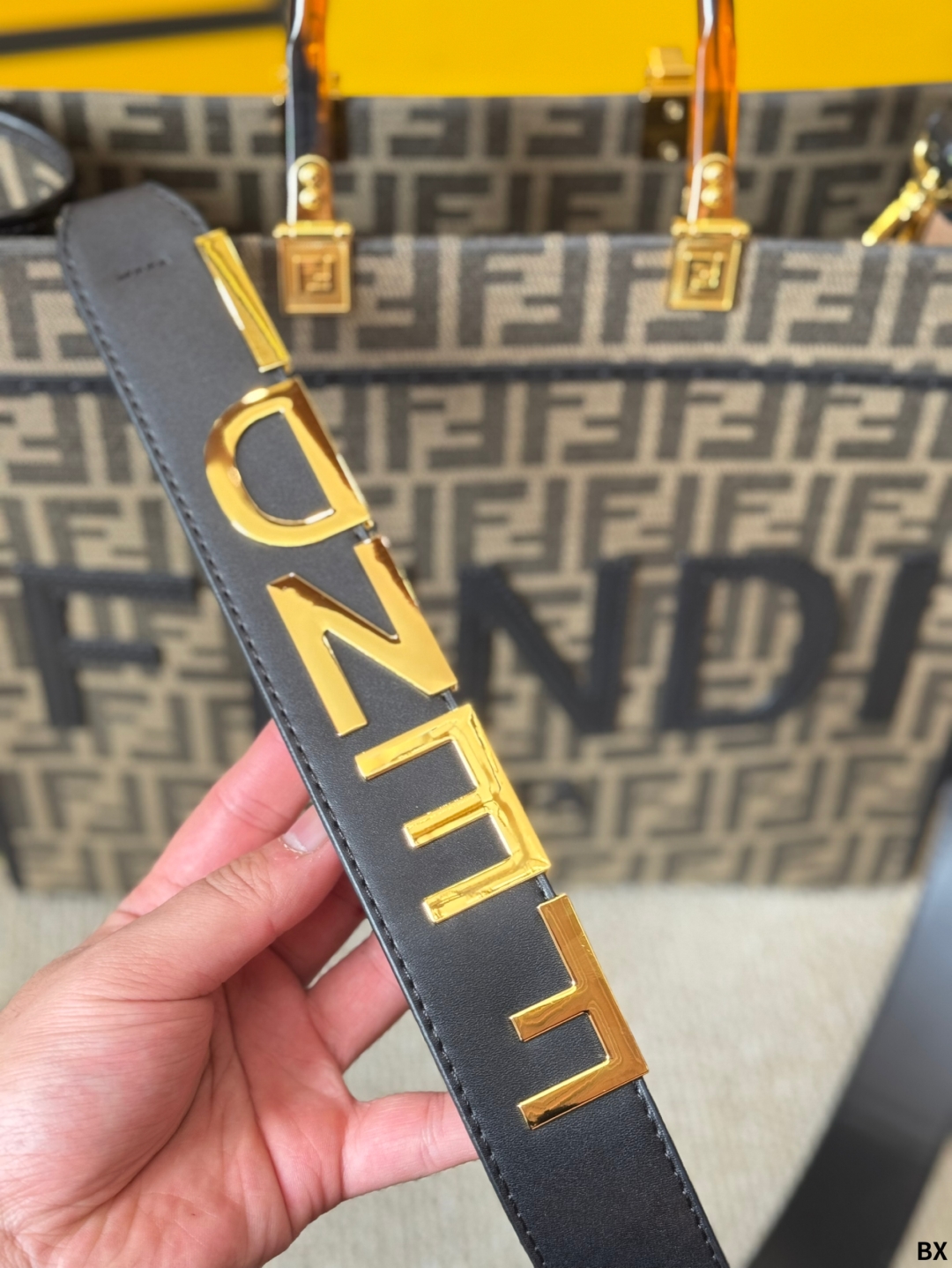 Fen new arrival peekabo tote bag size；35*30 cm