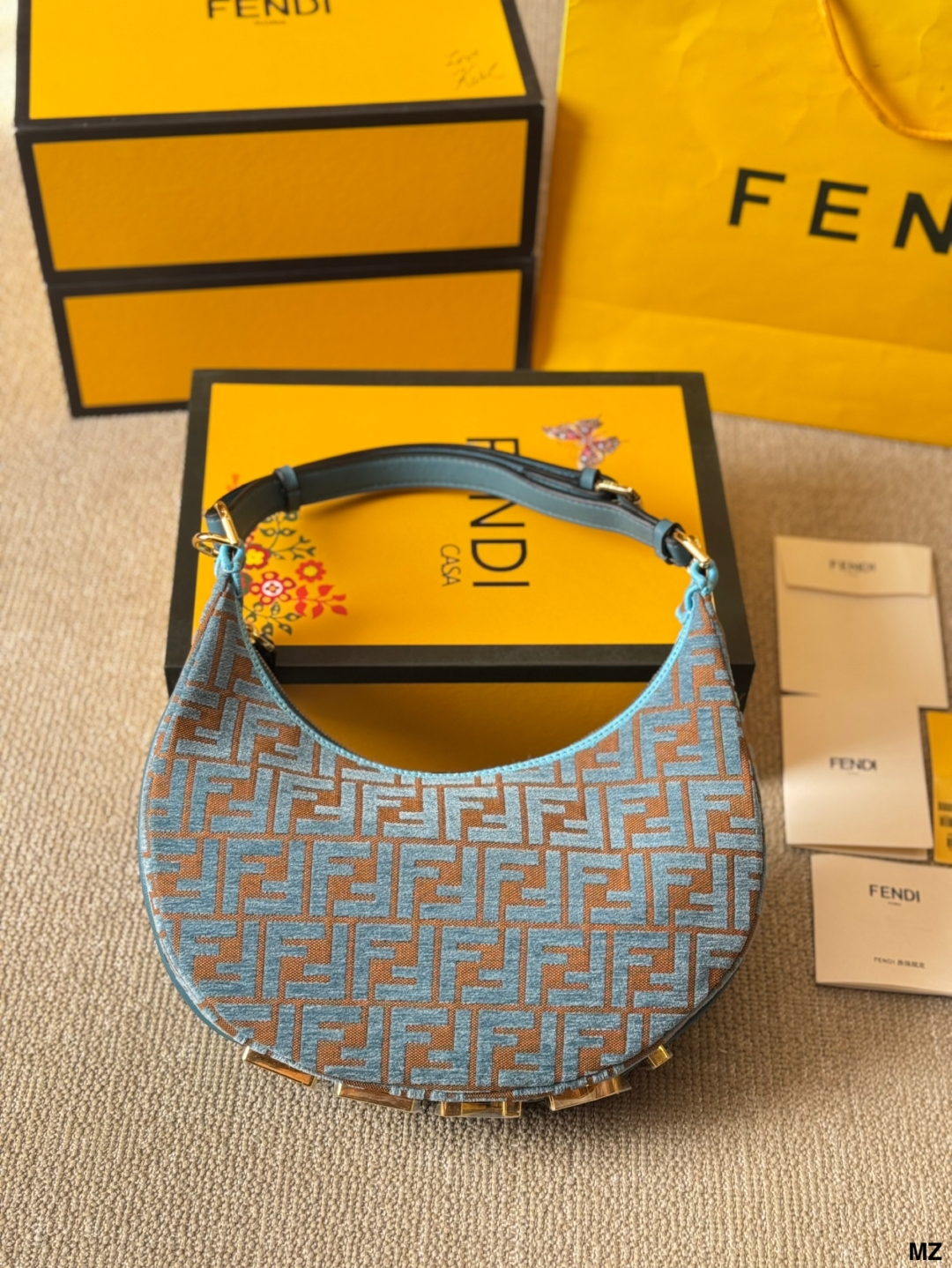 Fen 2025 new arrival graphy moon bag 002 size:30 * 16cm