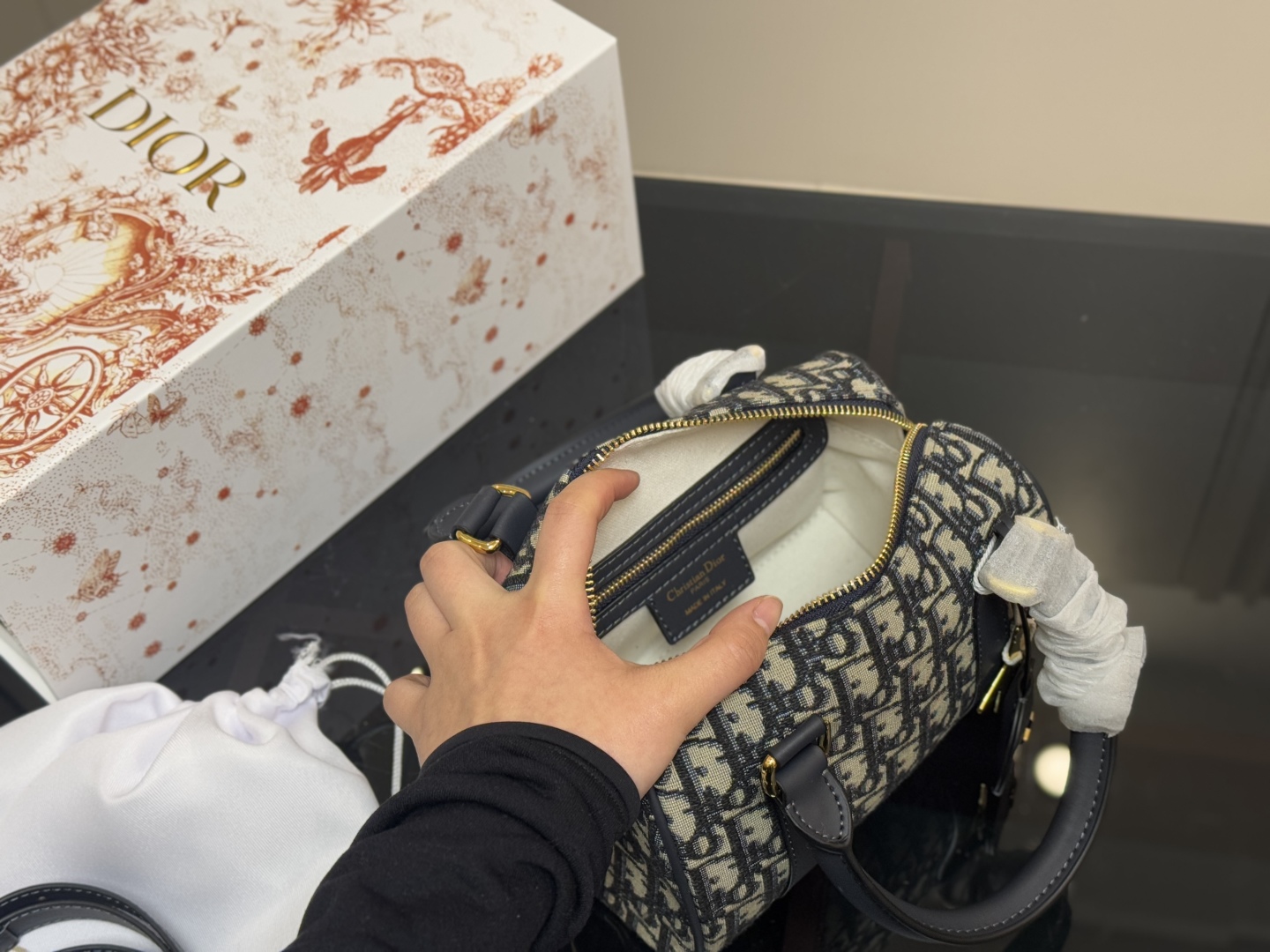 D new arrival Groove bag size: 20 cm