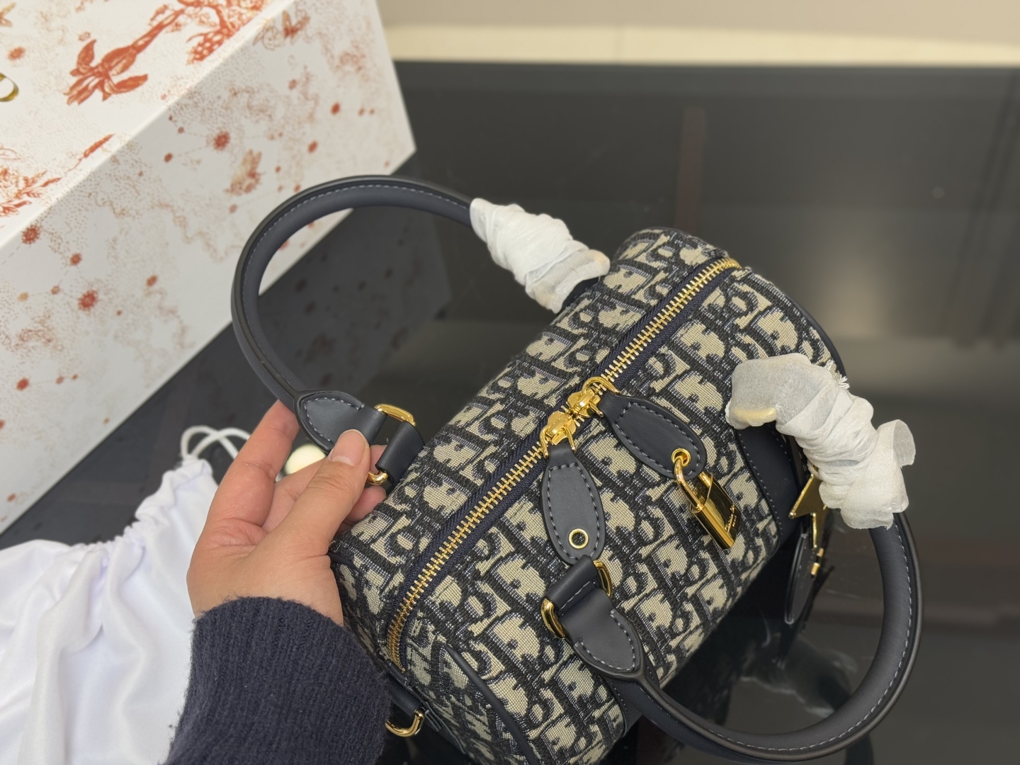 D new arrival Groove bag size: 20 cm