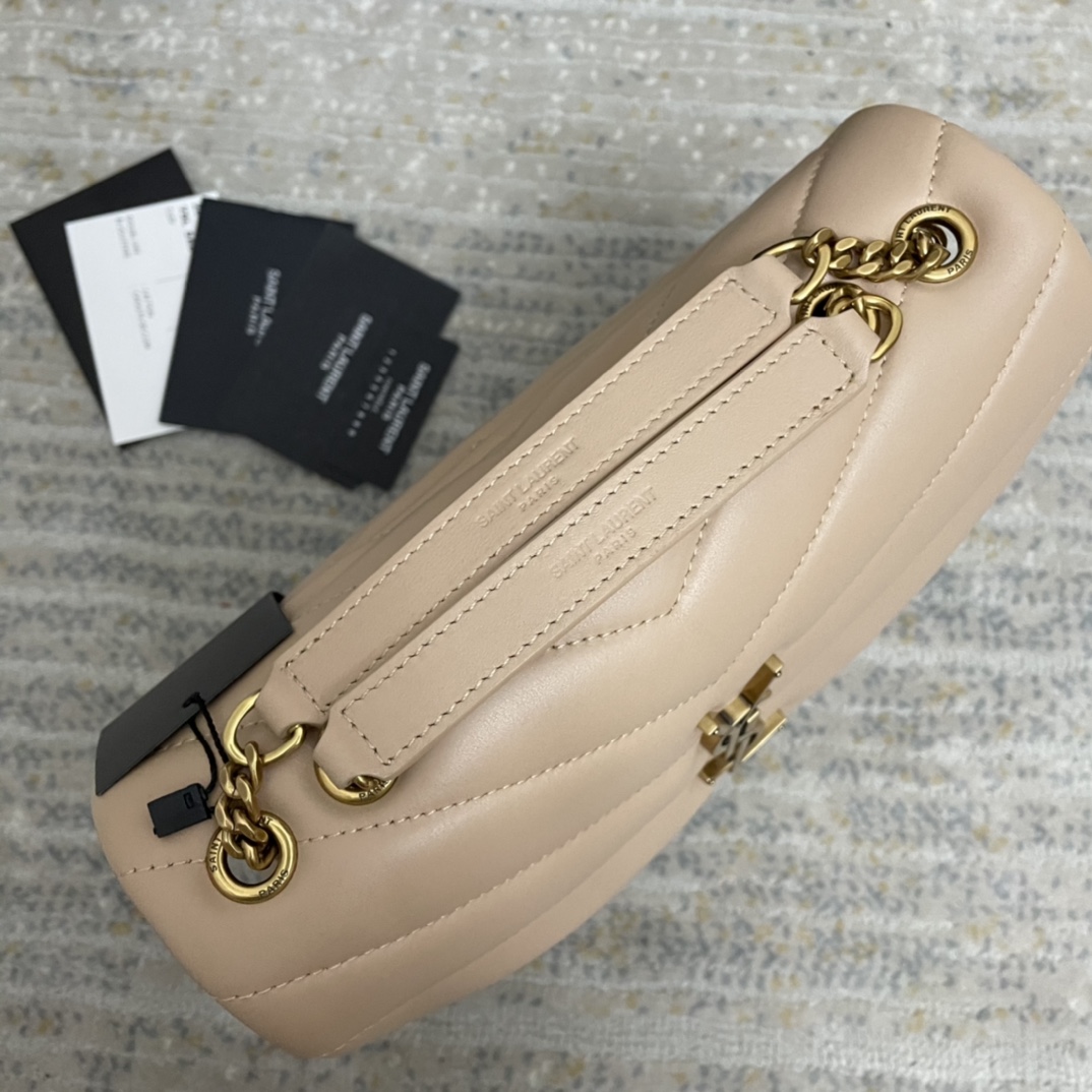 Y Small Loulou 23 Beige Leather Gold 23x17x9cm