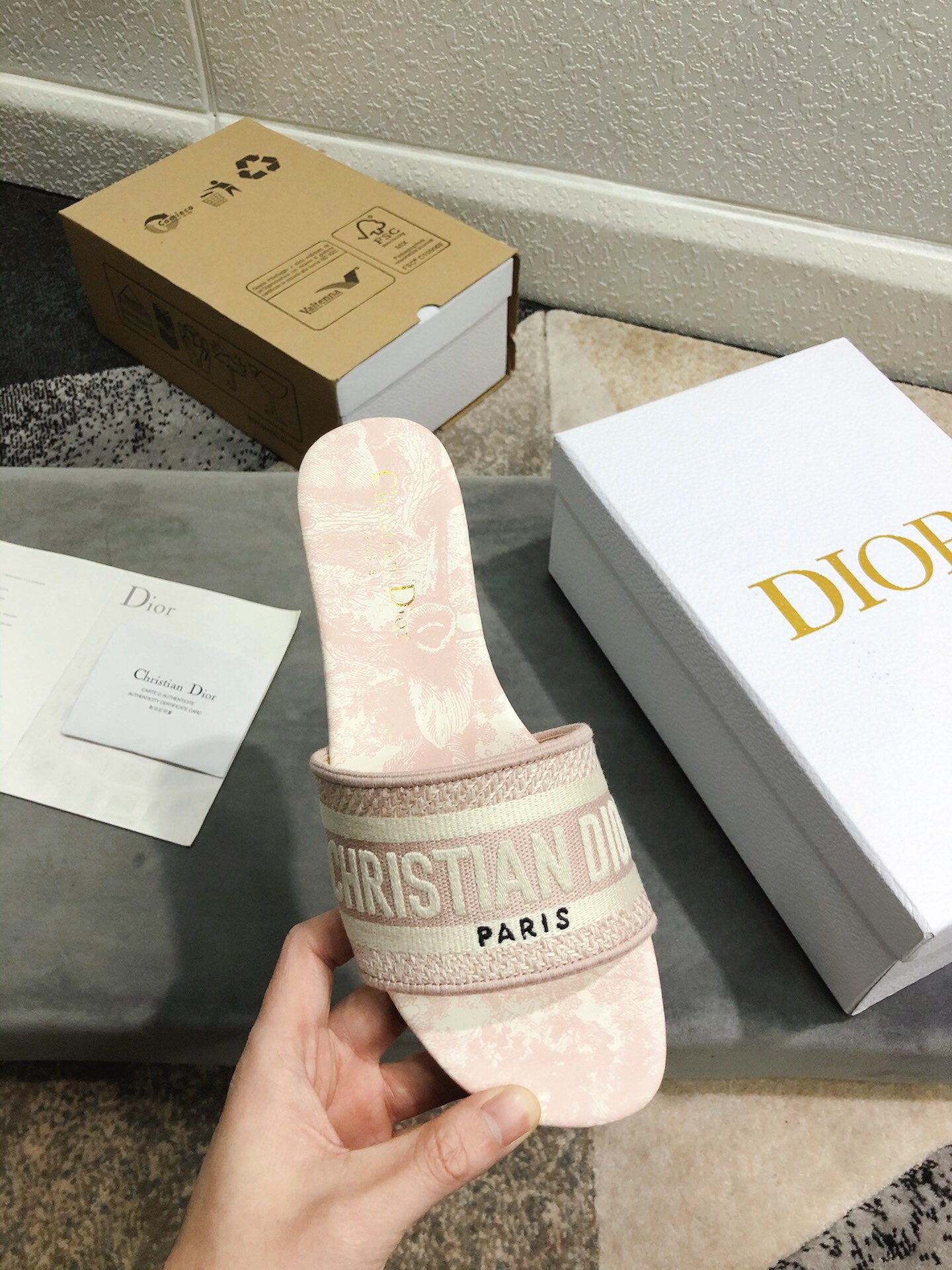 D new arrival women slippers 06