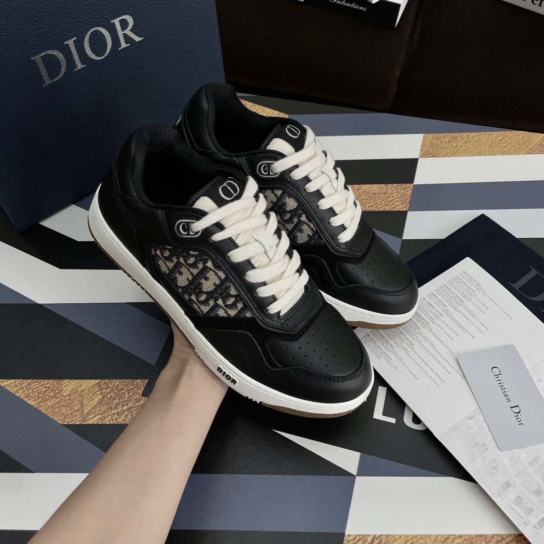 D new arrival men and women sneakers 01