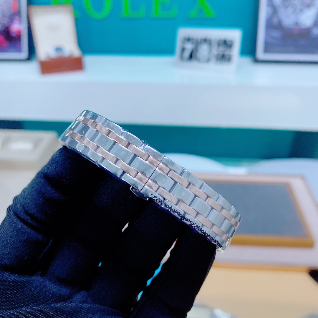 Tis new arrival women watches T126.010