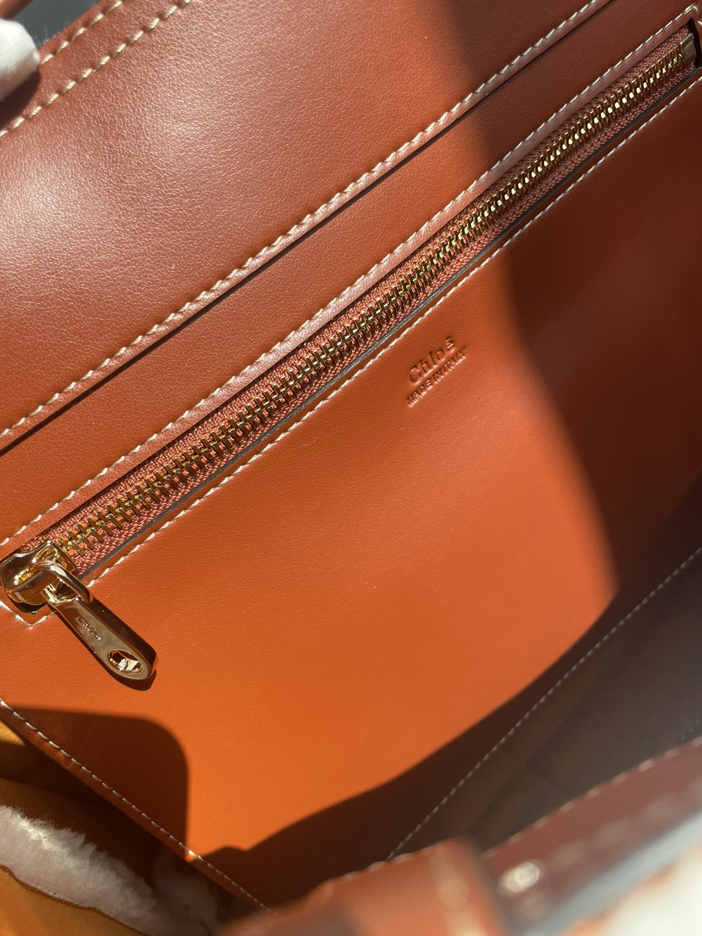 CH winter new styles Woody tote bag white