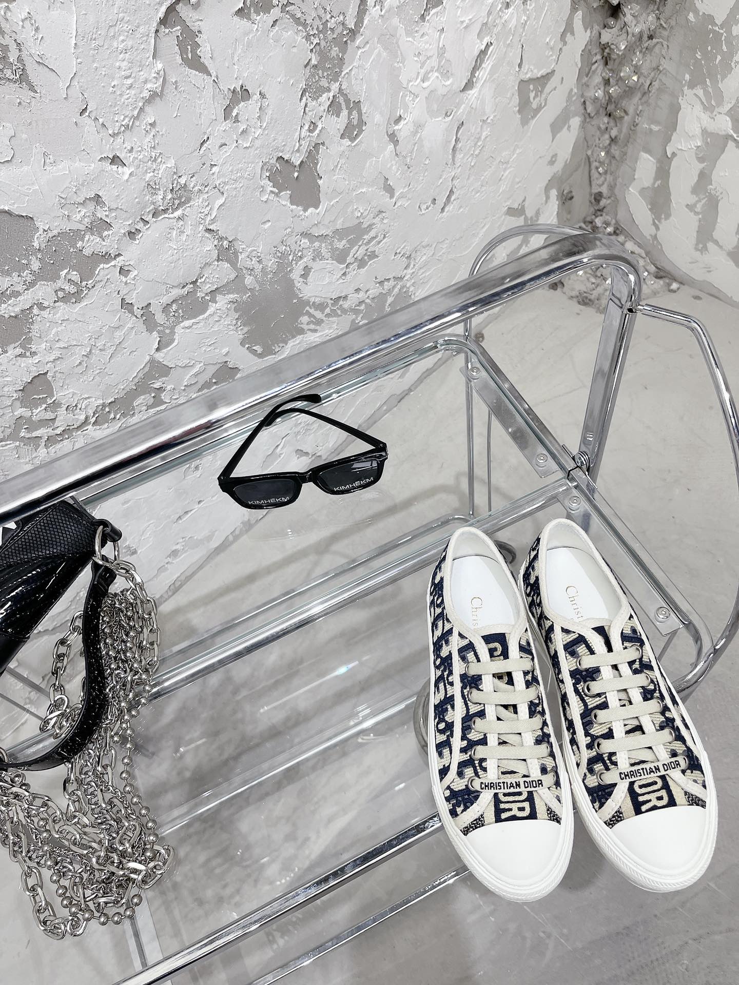 D new arrival women sneakers 02