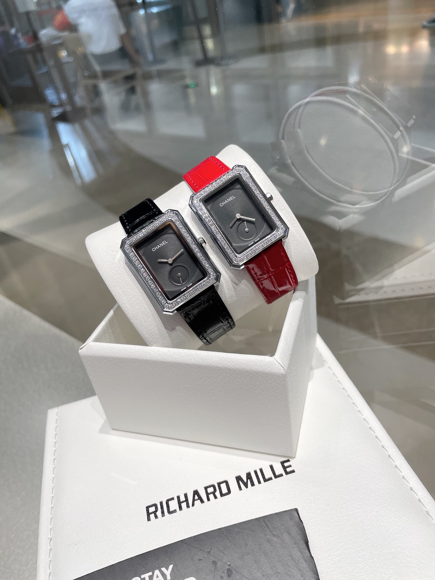 cc  Boy.FRIEND new arrival women watch