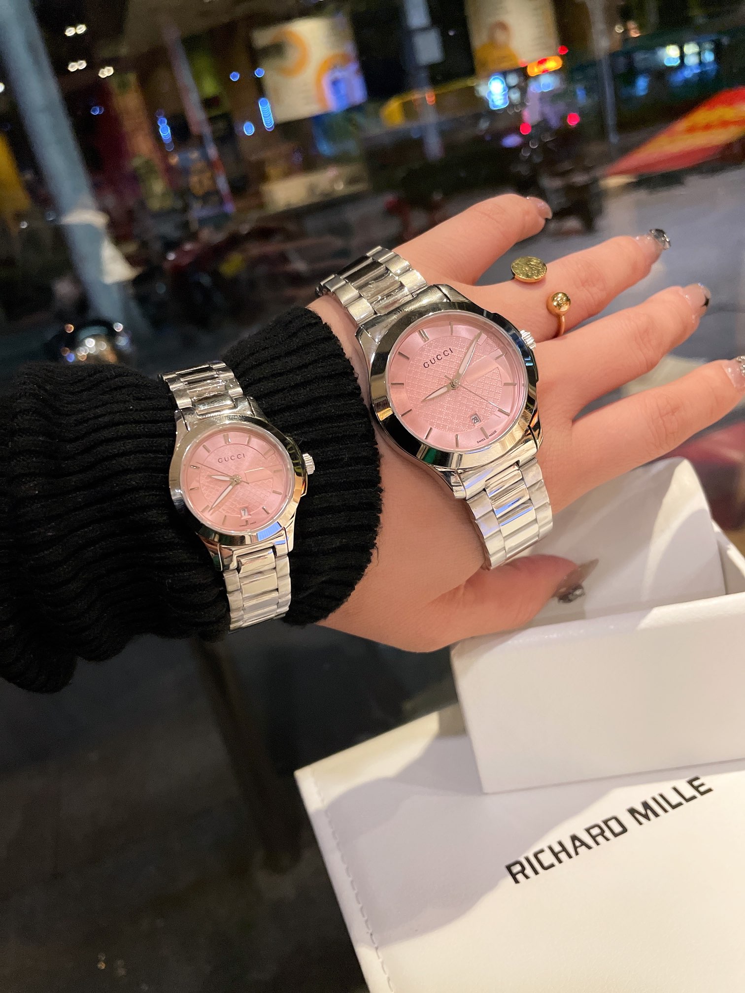 GG G-timeless new arrival men and women watch 02