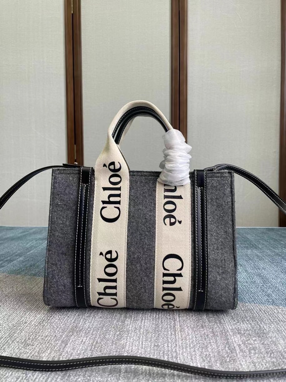 CH winter new styles Woody tote bag