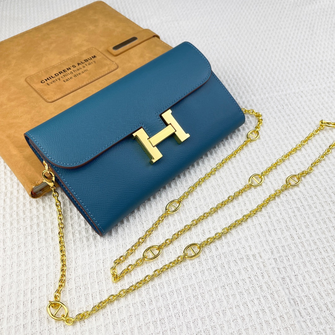 H Constance empson leather bag size:22*11cm