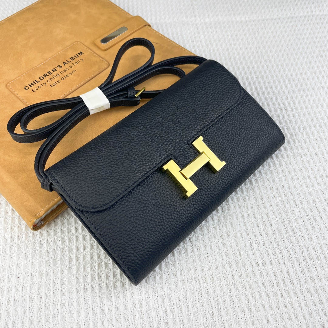 H Constance togo leather bag size:22*11cm