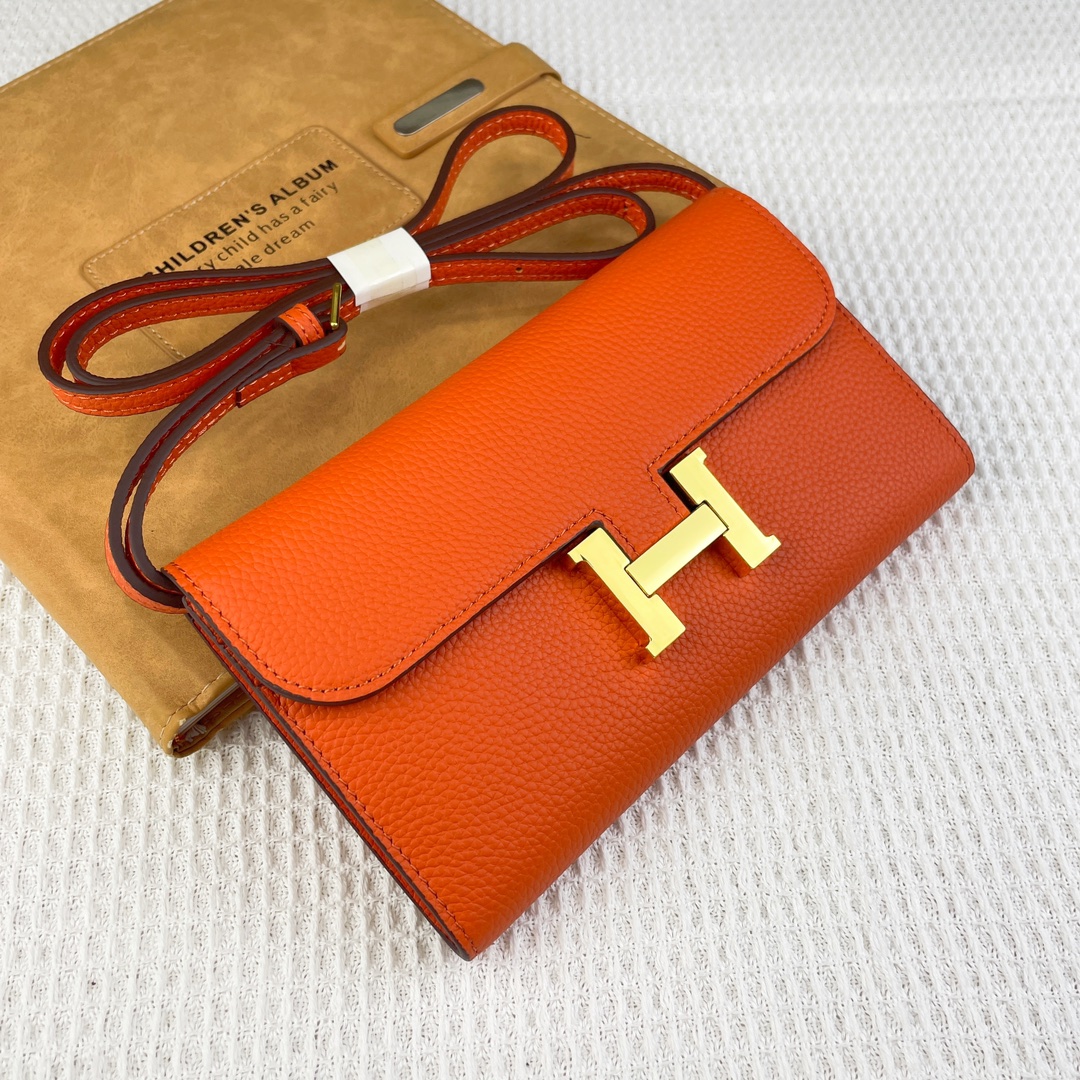 H Constance togo leather bag size:22*11cm