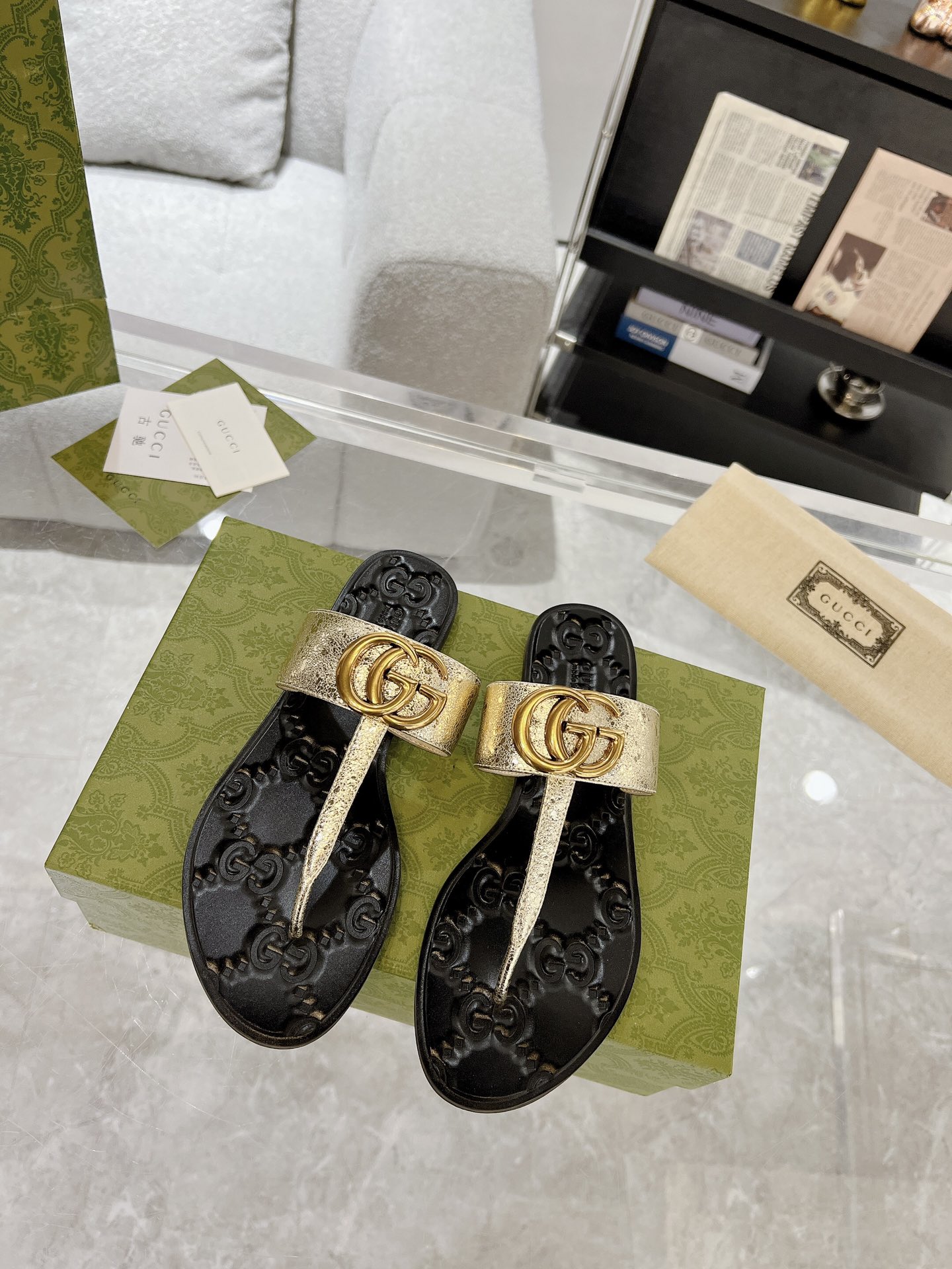GG new arrival men and women slippers 02