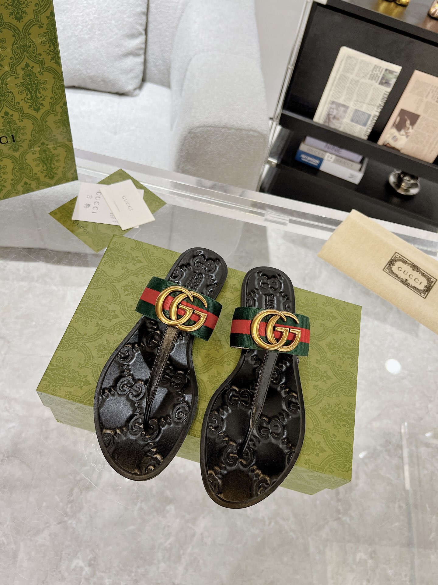 GG new arrival men and women slippers 02