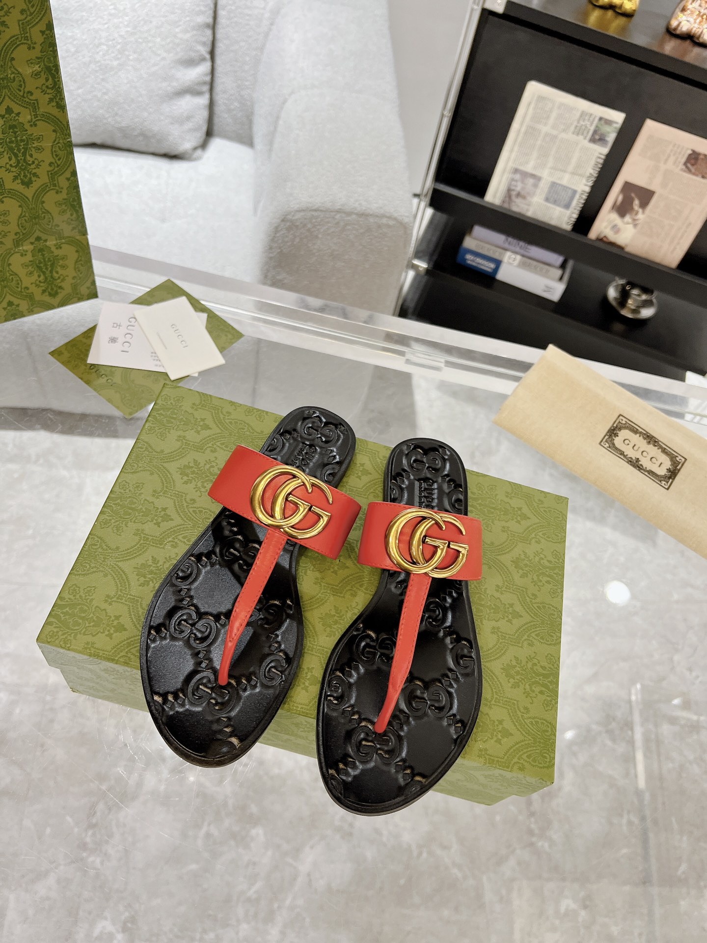 GG new arrival men and women slippers 02