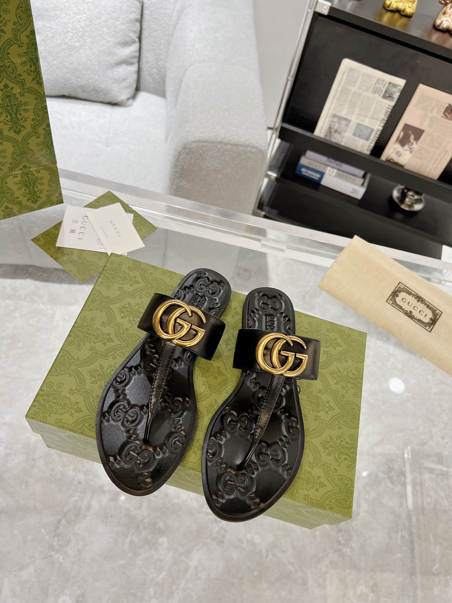 GG new arrival men and women slippers 02