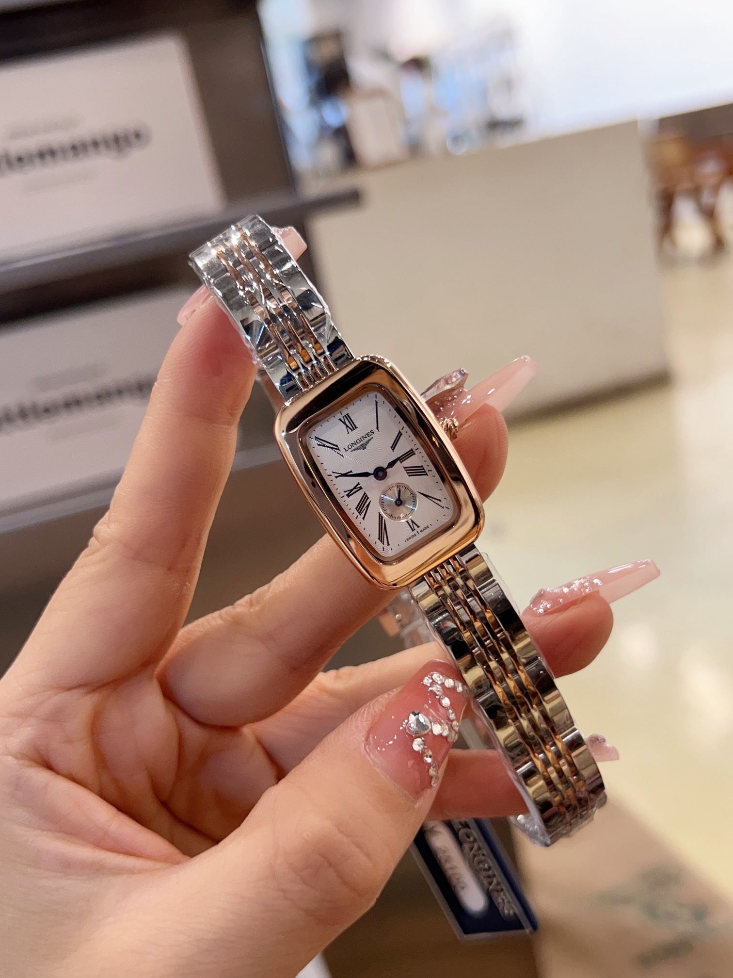 LONG new arrival women watches