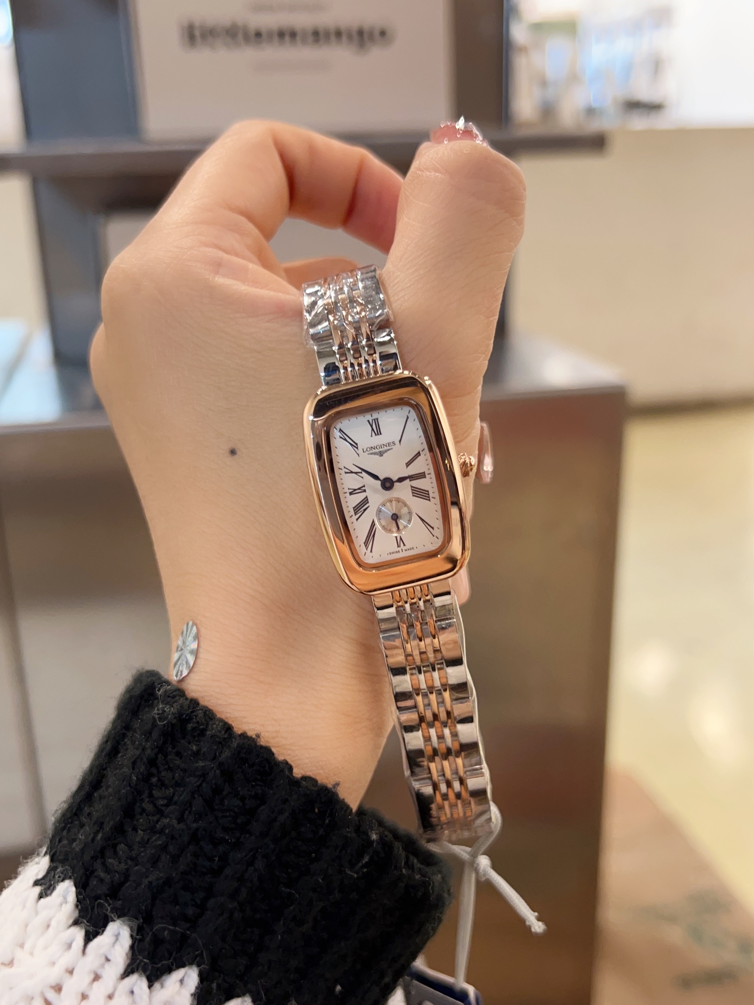 LONG new arrival women watches