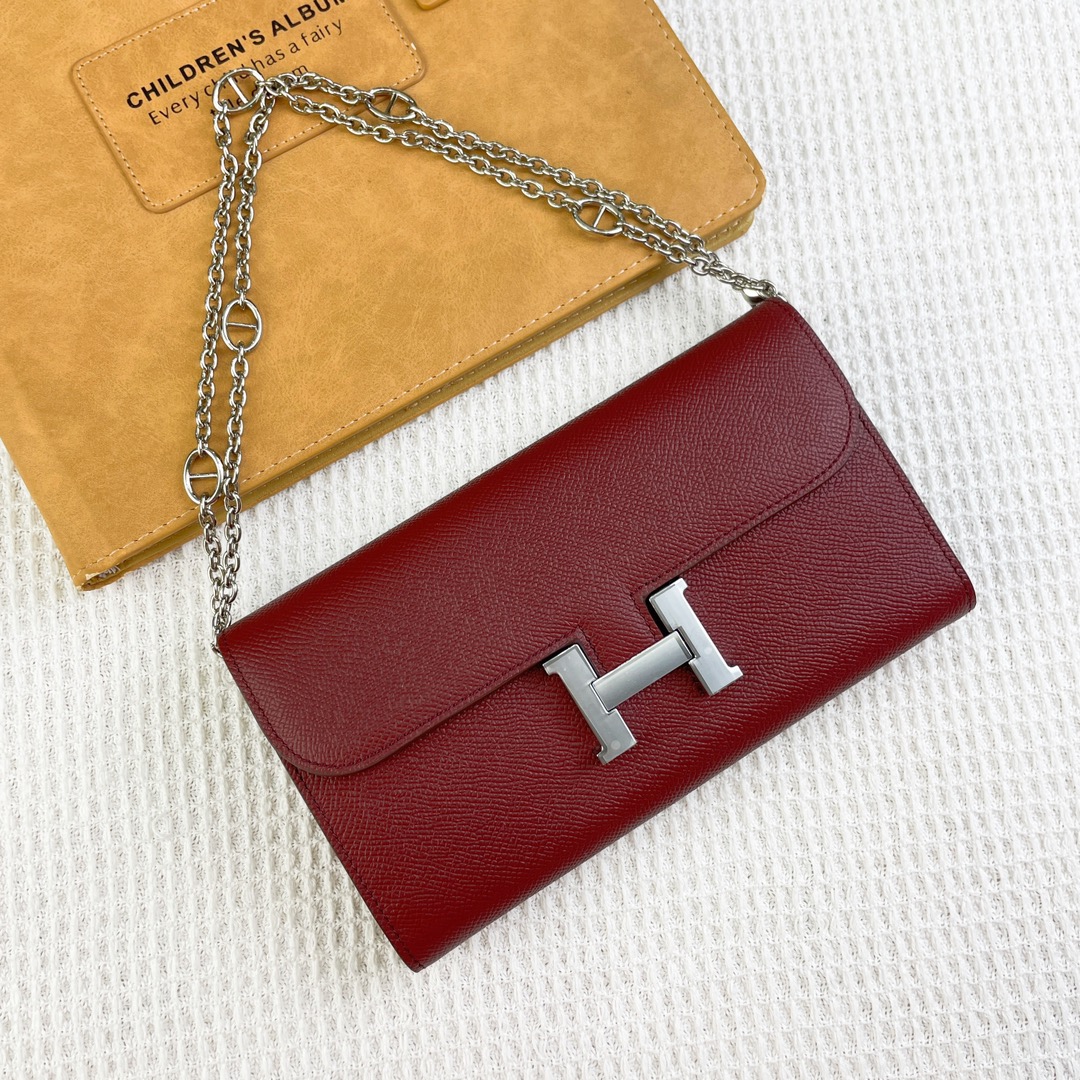 H Constance empson leather bag size:22*11cm