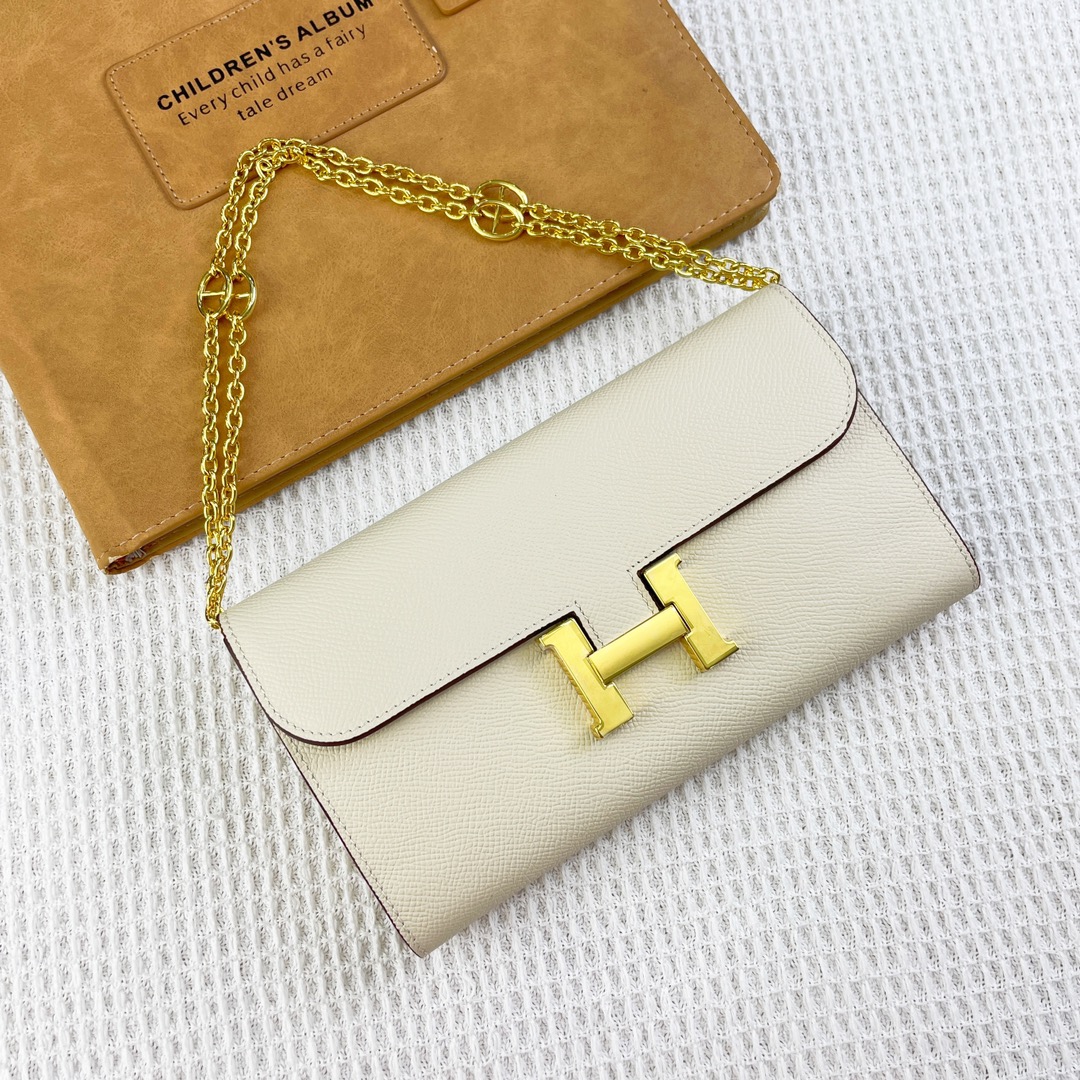 H Constance empson leather bag size:22*11cm