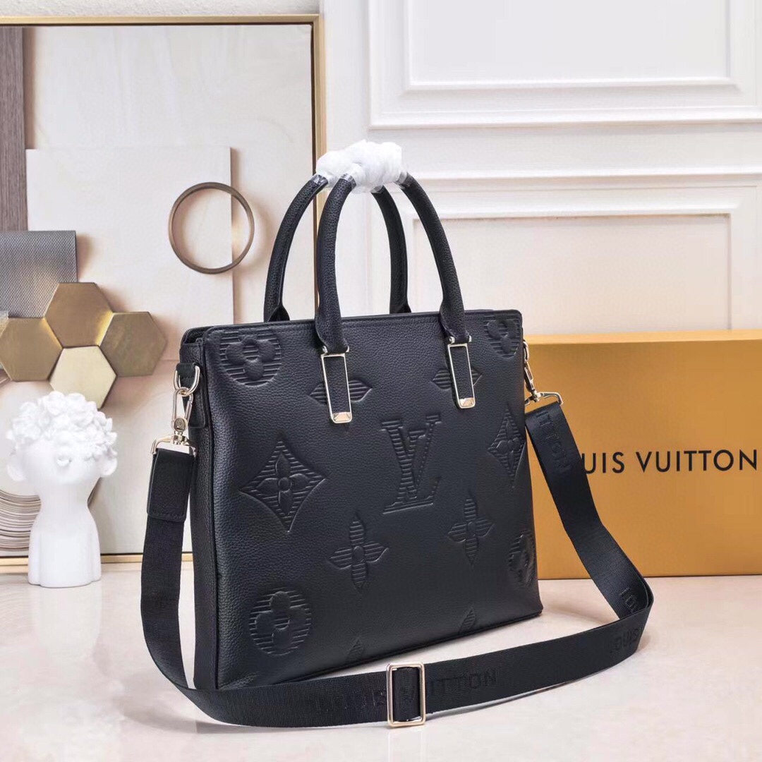 Louis handbag size 39x29x6cm  men bag