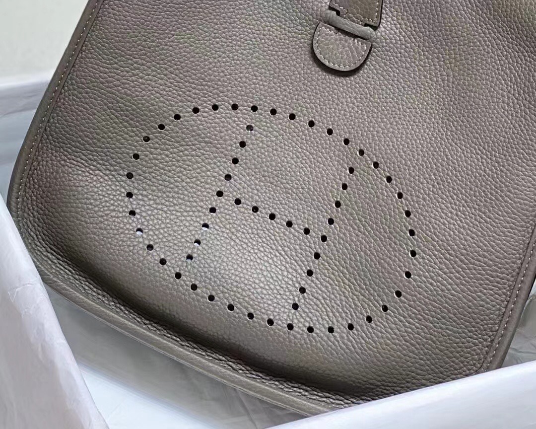 H Evelyne29 new arrival 09 size : 29*30 cm