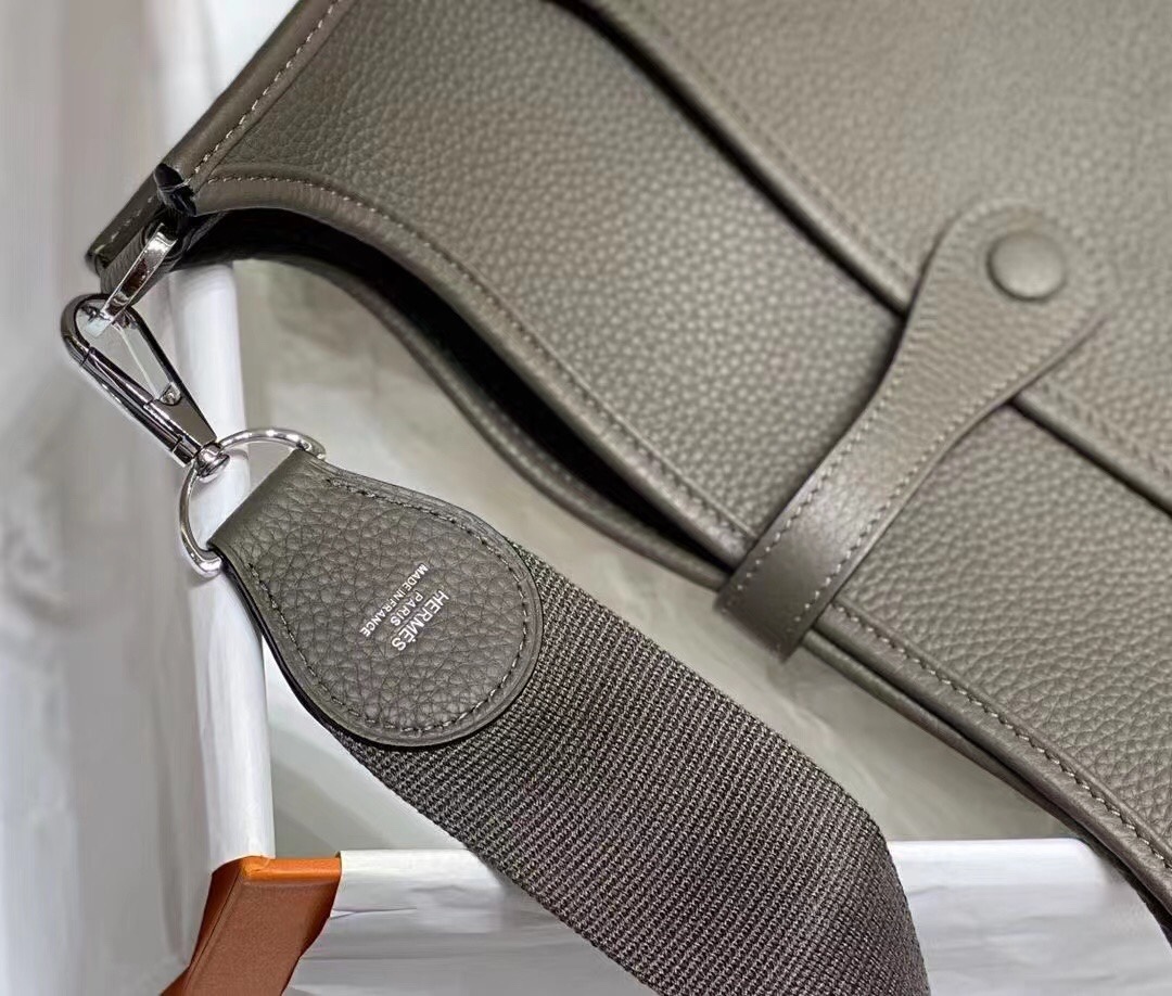 H Evelyne29 new arrival 09 size : 29*30 cm