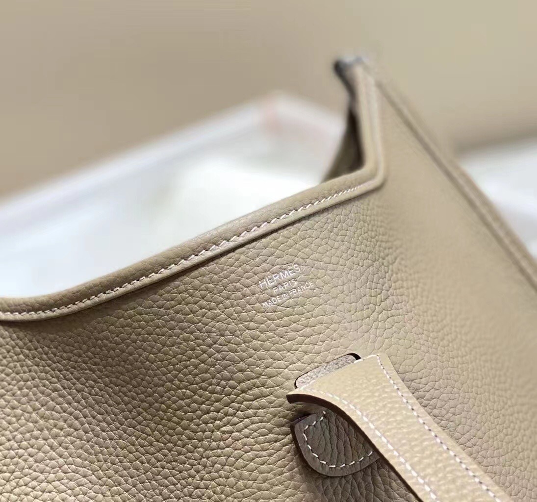 H Evelyne29 new arrival 07 size : 29*30 cm