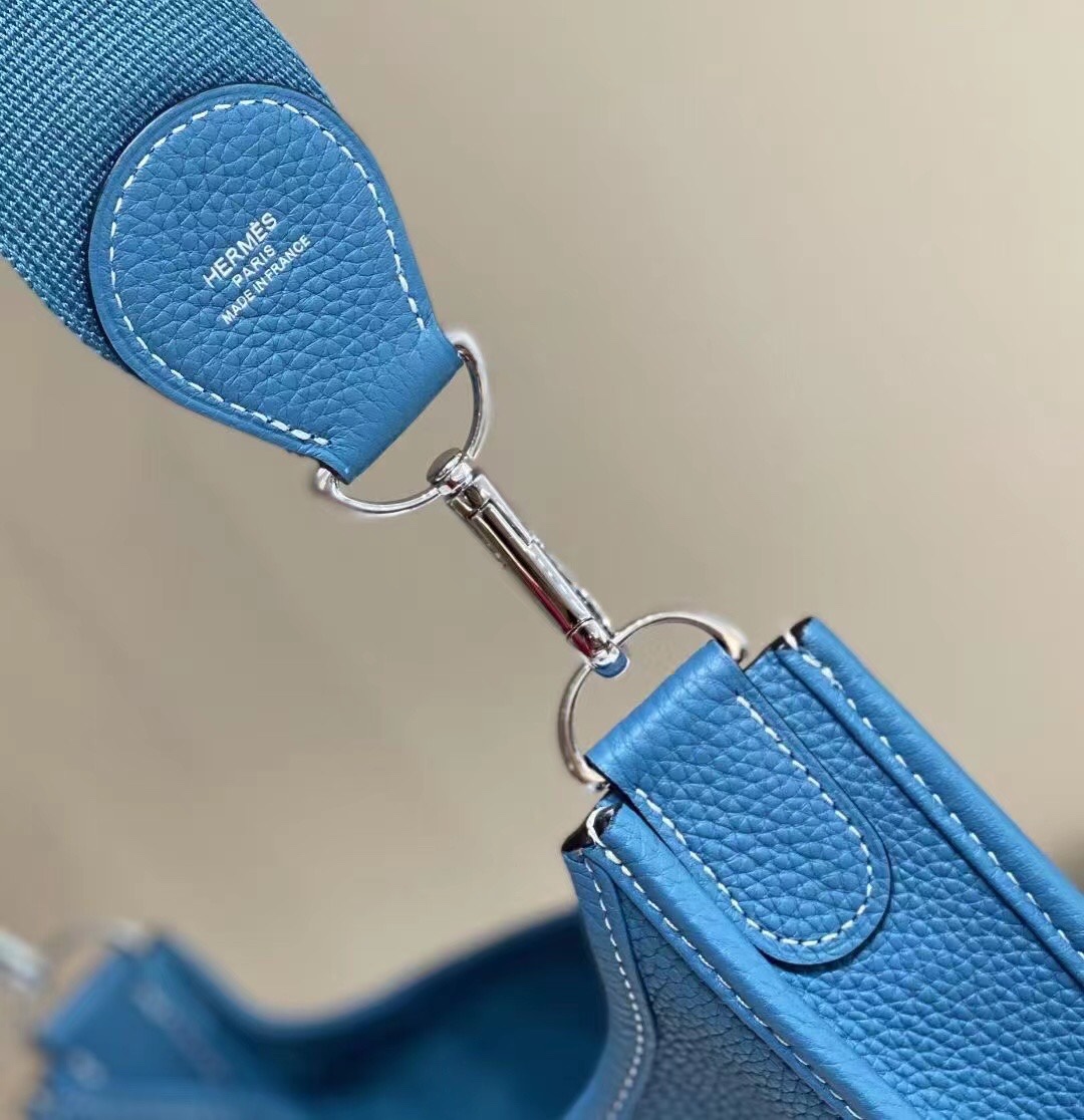 H Evelyne29 new arrival 05 size : 29*30 cm