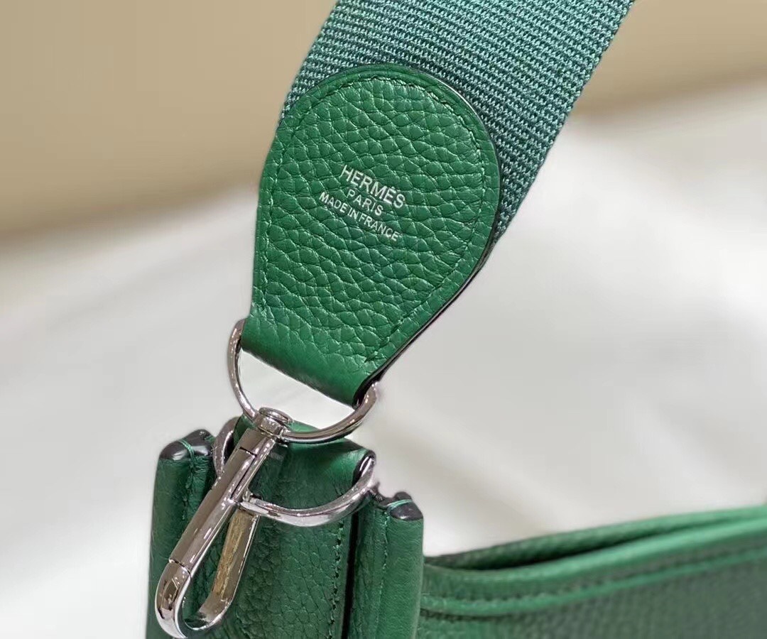 H Evelyne29 new arrival 04 size : 29*30 cm