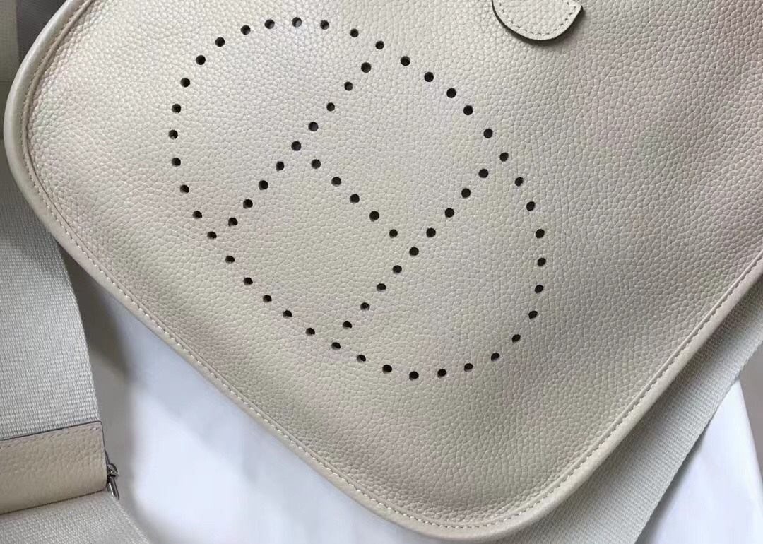 H Evelyne29 new arrival 02 size : 29*30 cm