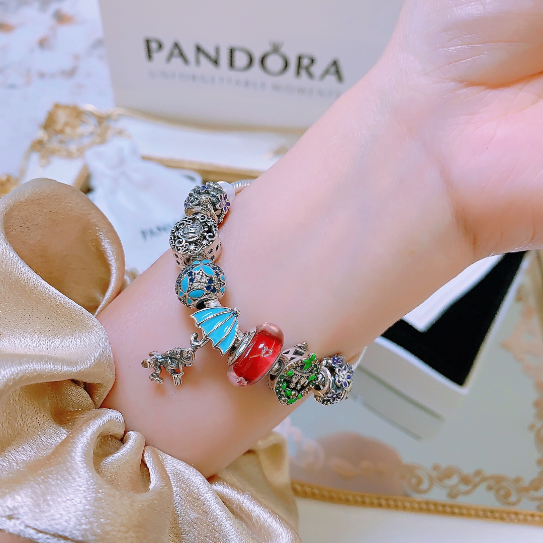 Pan charm bracelet 02