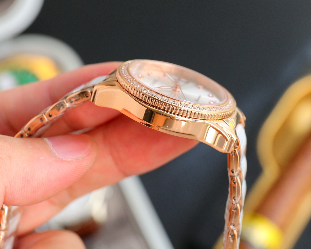 CC new arrival women watch 33mm