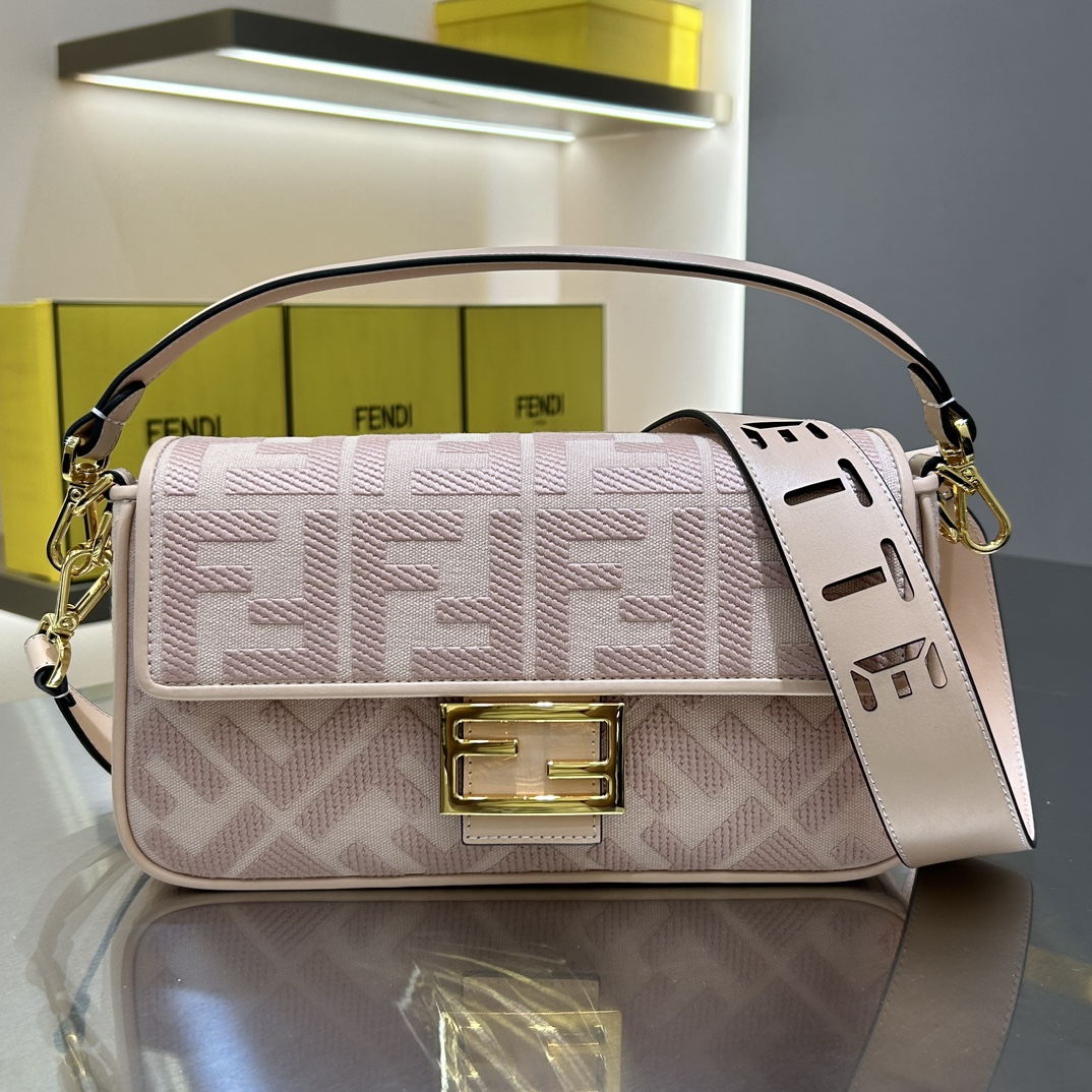 FEN Baguette bag size: 28/6.5/13.5cm