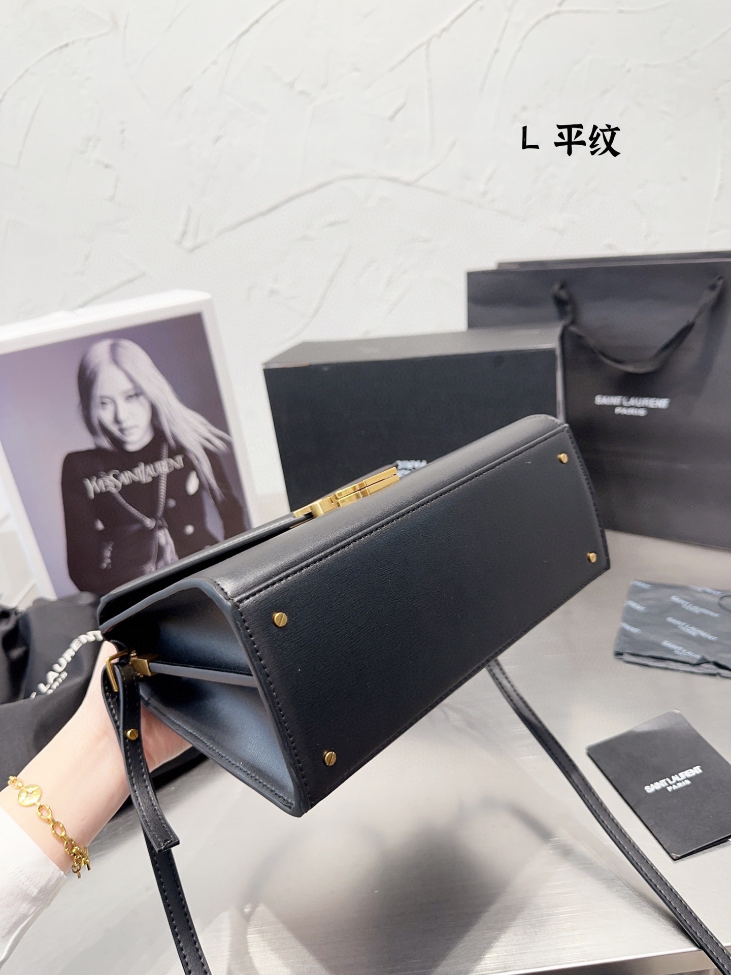 Y CASSANDRA bag size 25*20cm