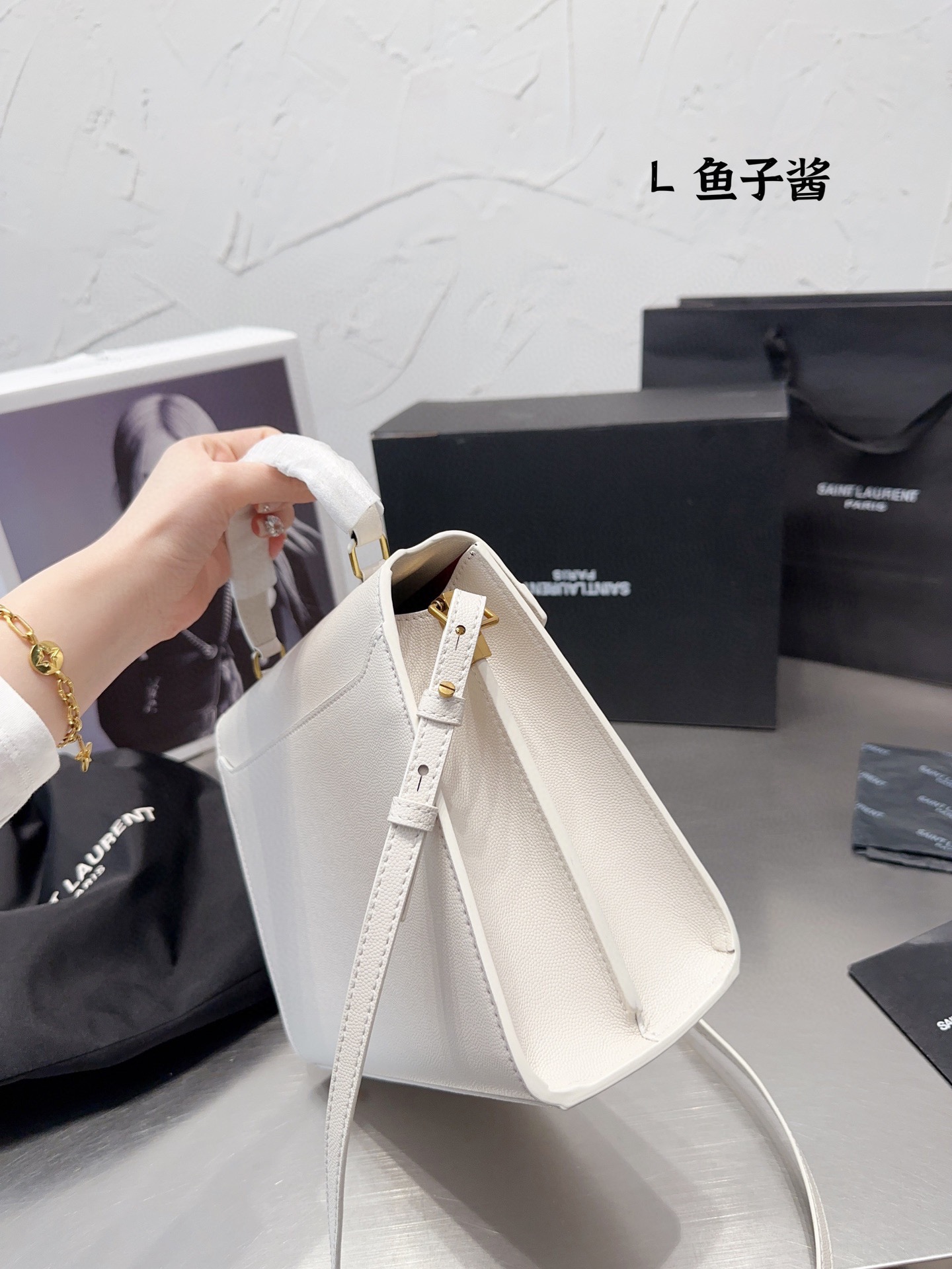 Y CASSANDRA bag size 25*20cm