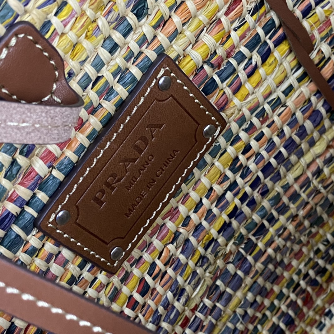 Pra new arrival tote bag size : 50*18*26 cm top quality ~